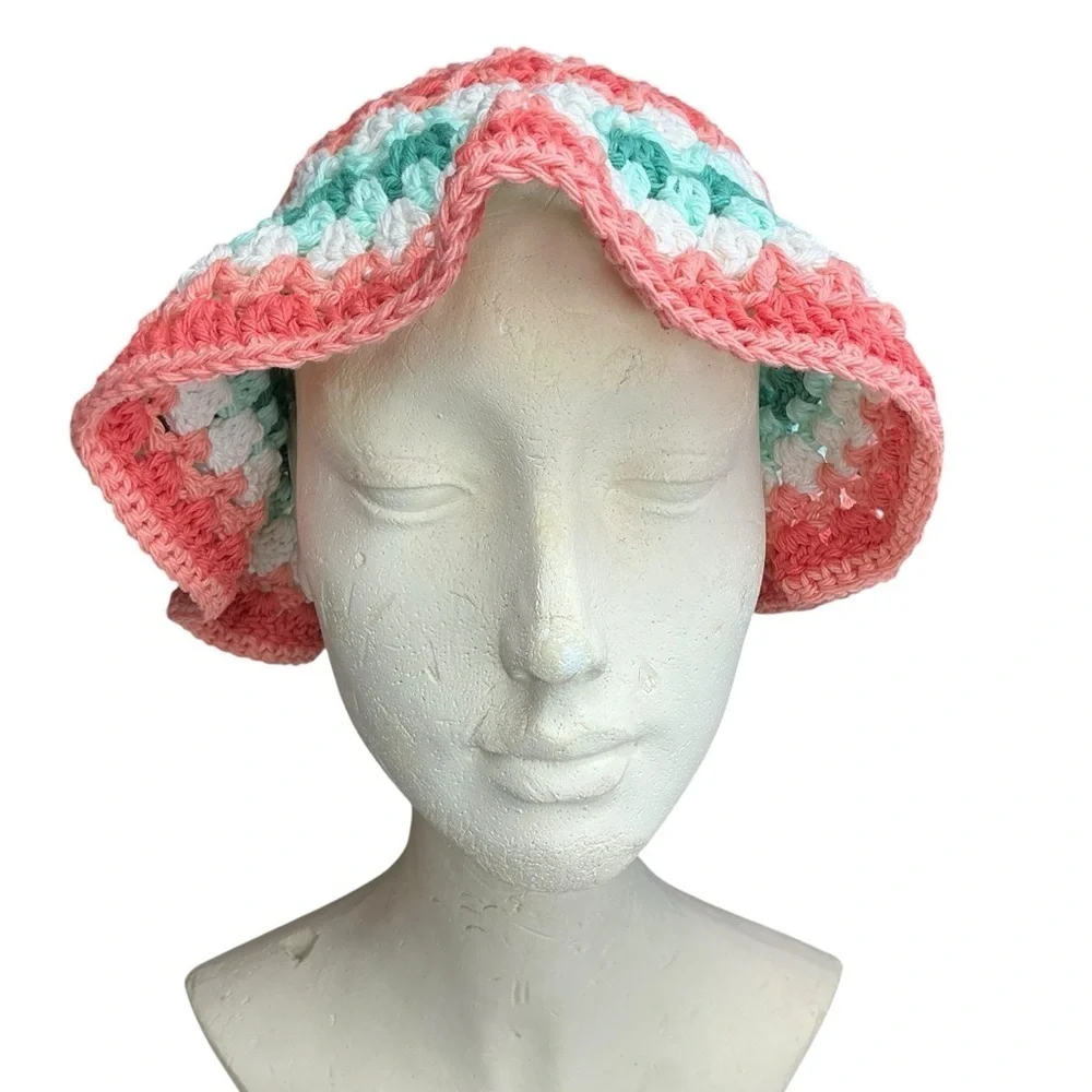 The Kelp Crochet Bucket Sun Hat Cotton Yarn Handcrafted Handmade by Seller - Picture 10 of 14